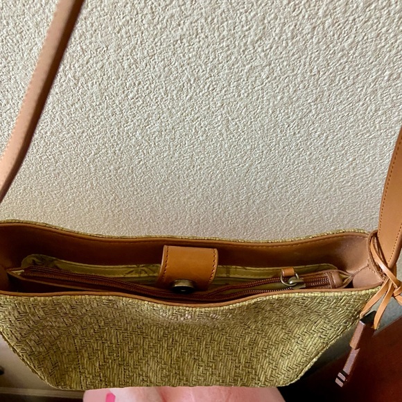 Fossil Purse - Picture 4 of 6